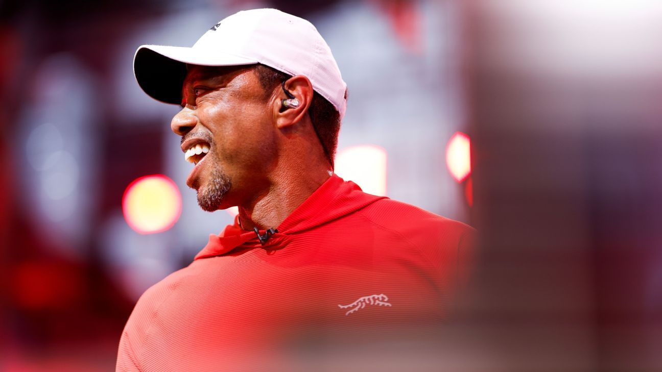 Tiger 'working,' but Masters status still unclear