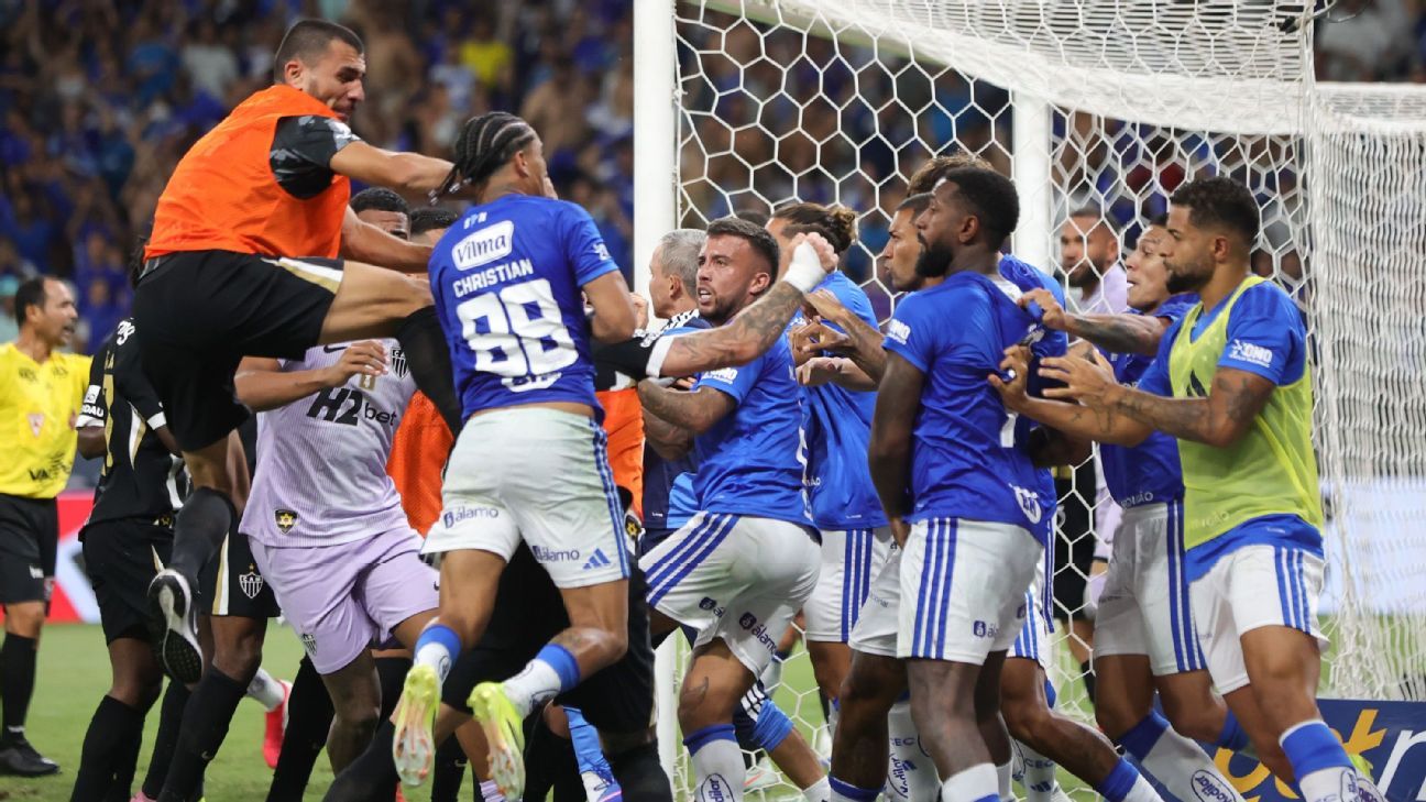 Punições por briga em Cruzeiro x Atlético-MG podem ser cumpridas no Brasileiro?