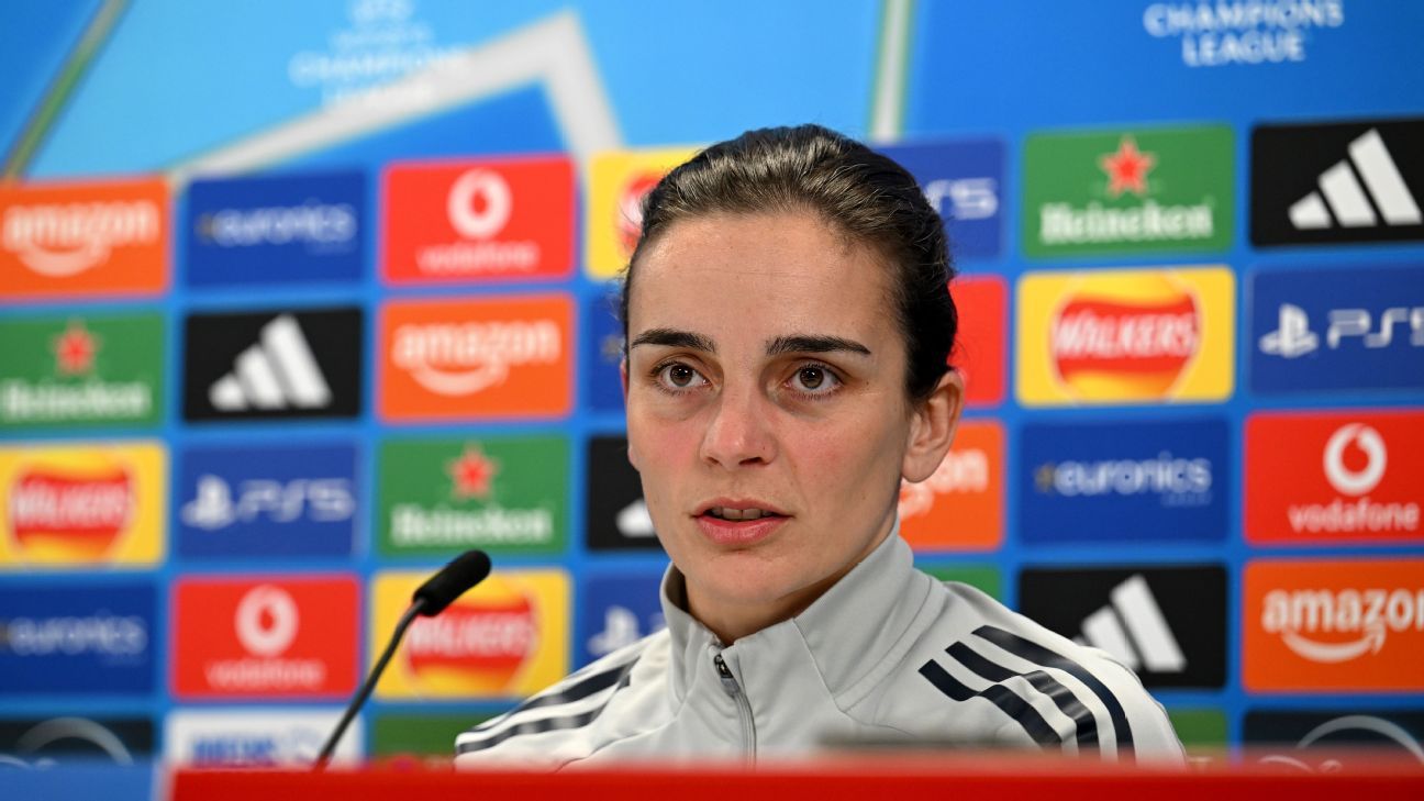 Arsenal vs Chelsea: Renee Slegers confirms Leah Williamson absence for first leg