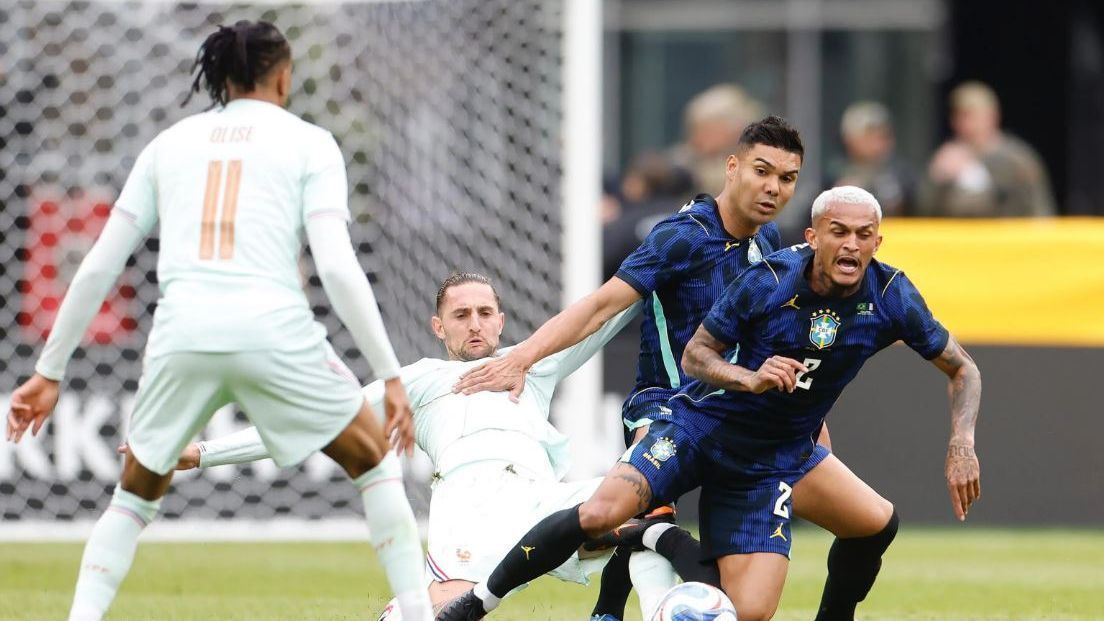 Casemiro diz que talento de Neymar 'é irrecusável' para qualquer seleção: 'Se estiver bem, é o melhor do mundo'