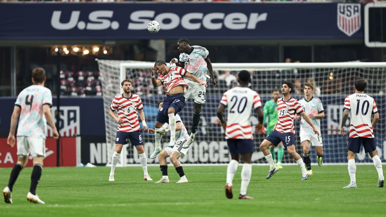 Pulisic, U.S. 'shocked' by Belgium jersey clash