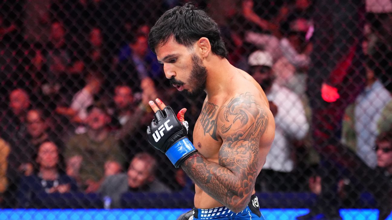 Lerryan Douglas dá show e nocauteia americano em estreia