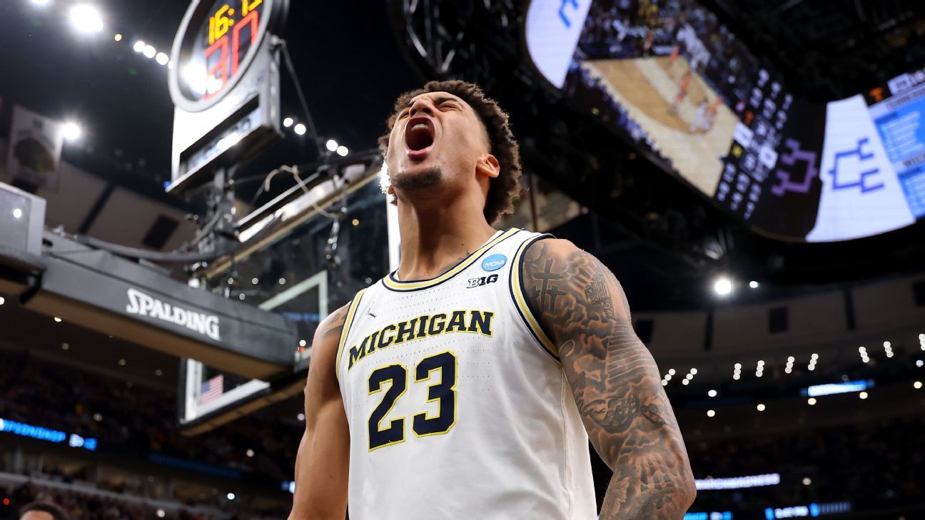 Michigan rolls to reach 1st Final Four since 2018