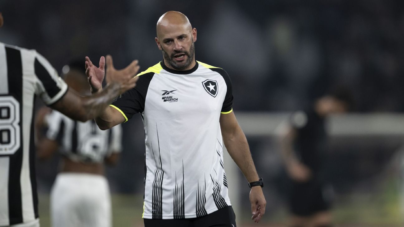 Botafogo anuncia a contratação do técnico Franclim Carvalho, ex-auxiliar de Artur Jorge
