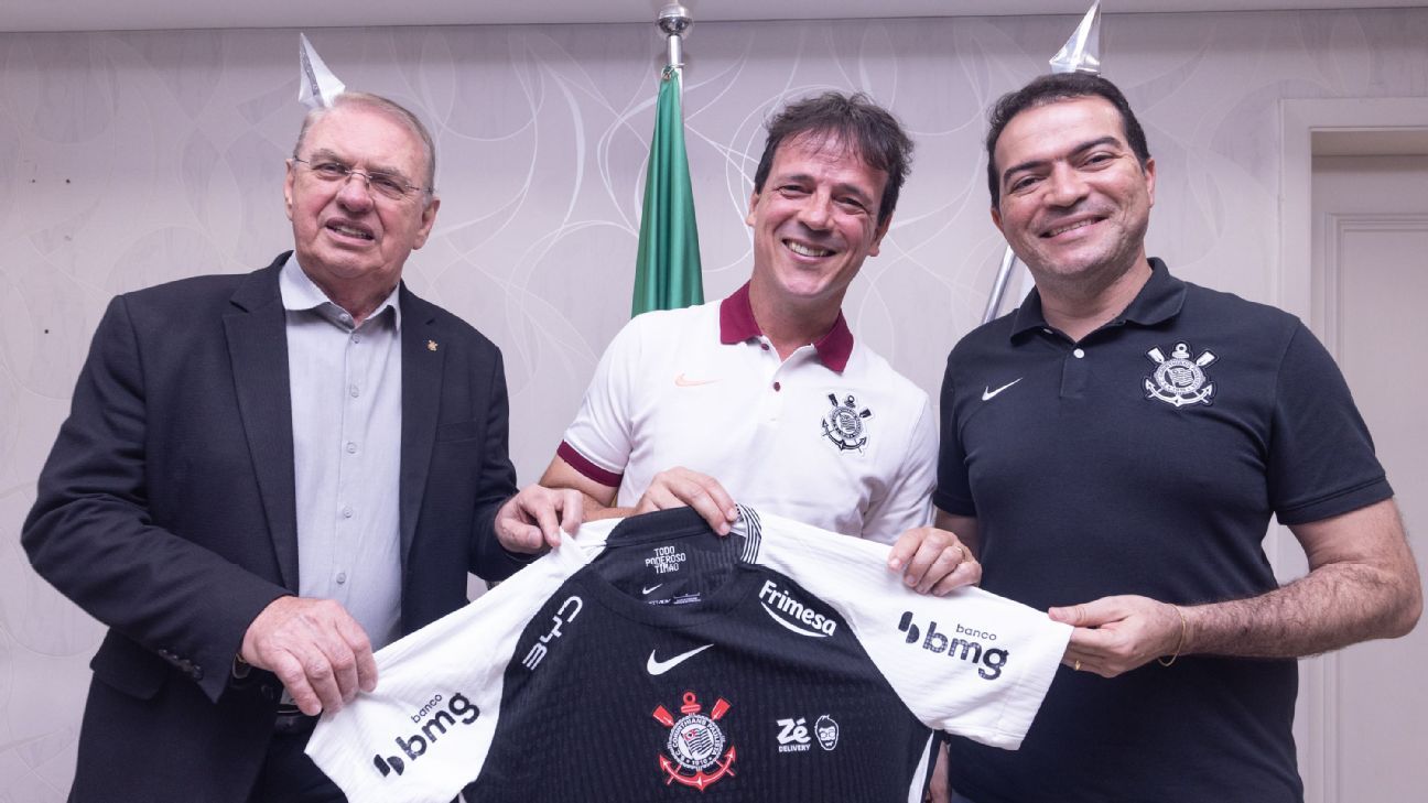 Corinthians anuncia a contratação de Fernando Diniz para a vaga de Dorival Júnior
