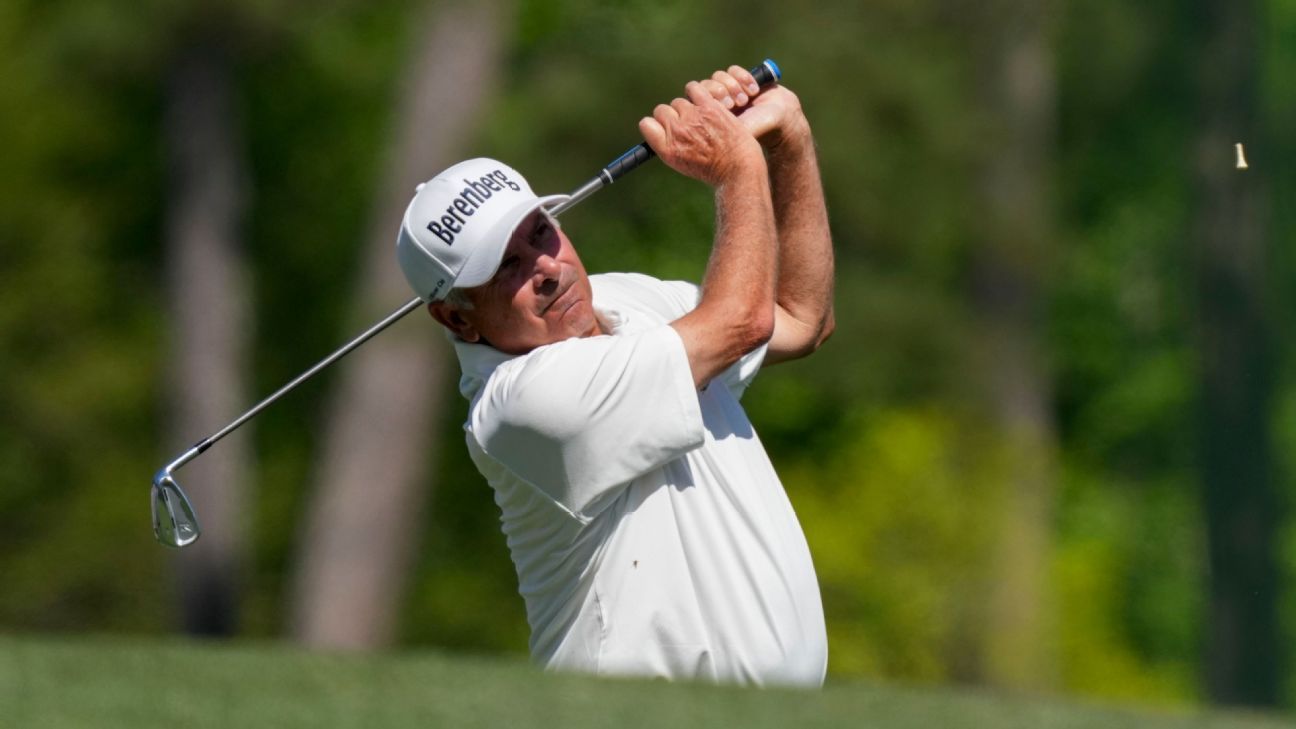 Fred Couples Records Quadruple Bogey on 15th Hole at Masters Tournament