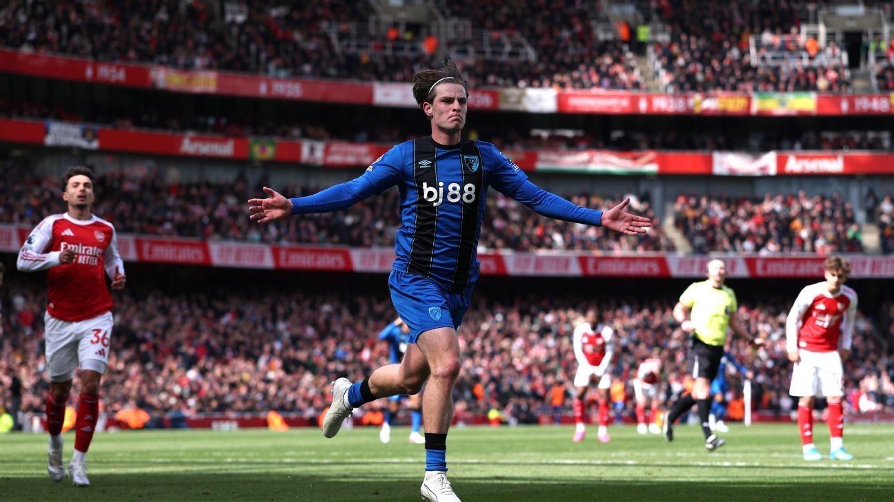 Arsenal 1-2 Bournemouth: Listless Gunners drop further points in title race