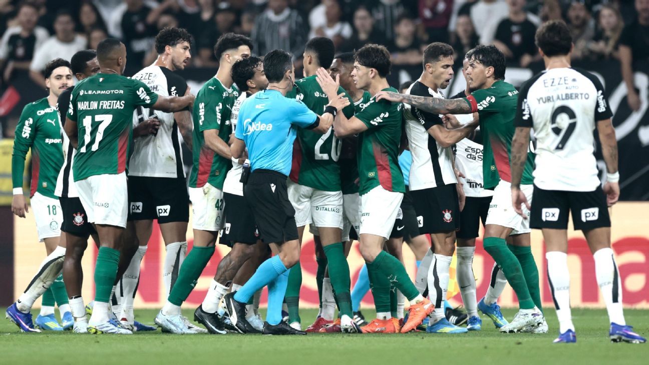 Corinthians suporta dois expulsos e empata com o Palmeiras em casa no Brasileirão