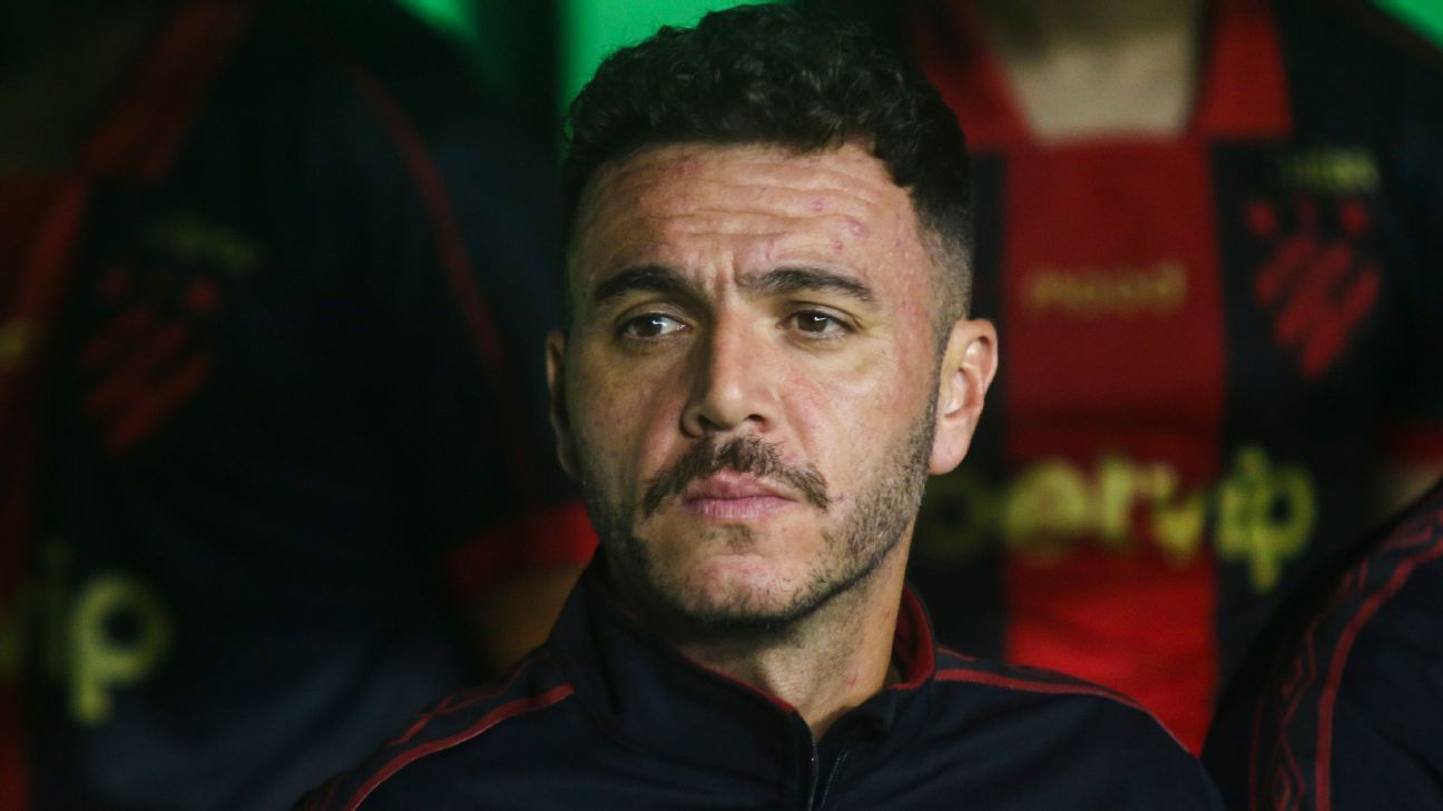 Nome de Mariano Soso ganha força no Sport, mas efetivação de interino não está descartada; entenda bastidores