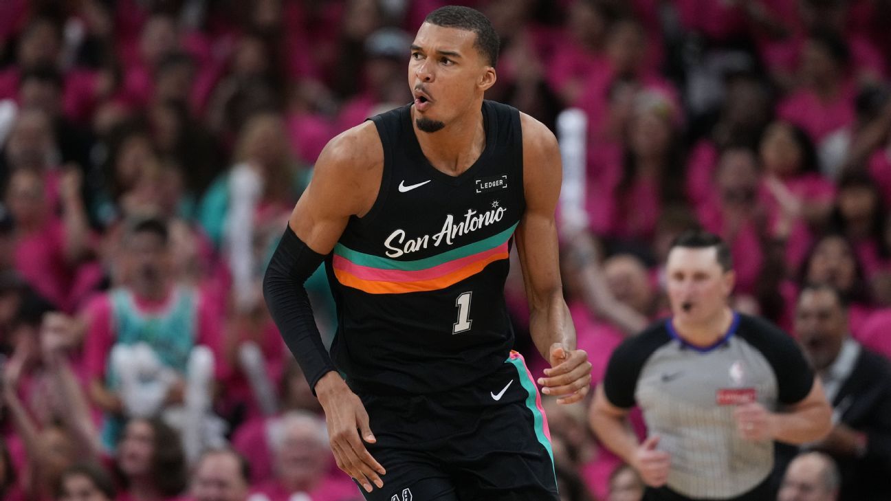 Wemby tops Duncan with 35 in Spurs playoff debut