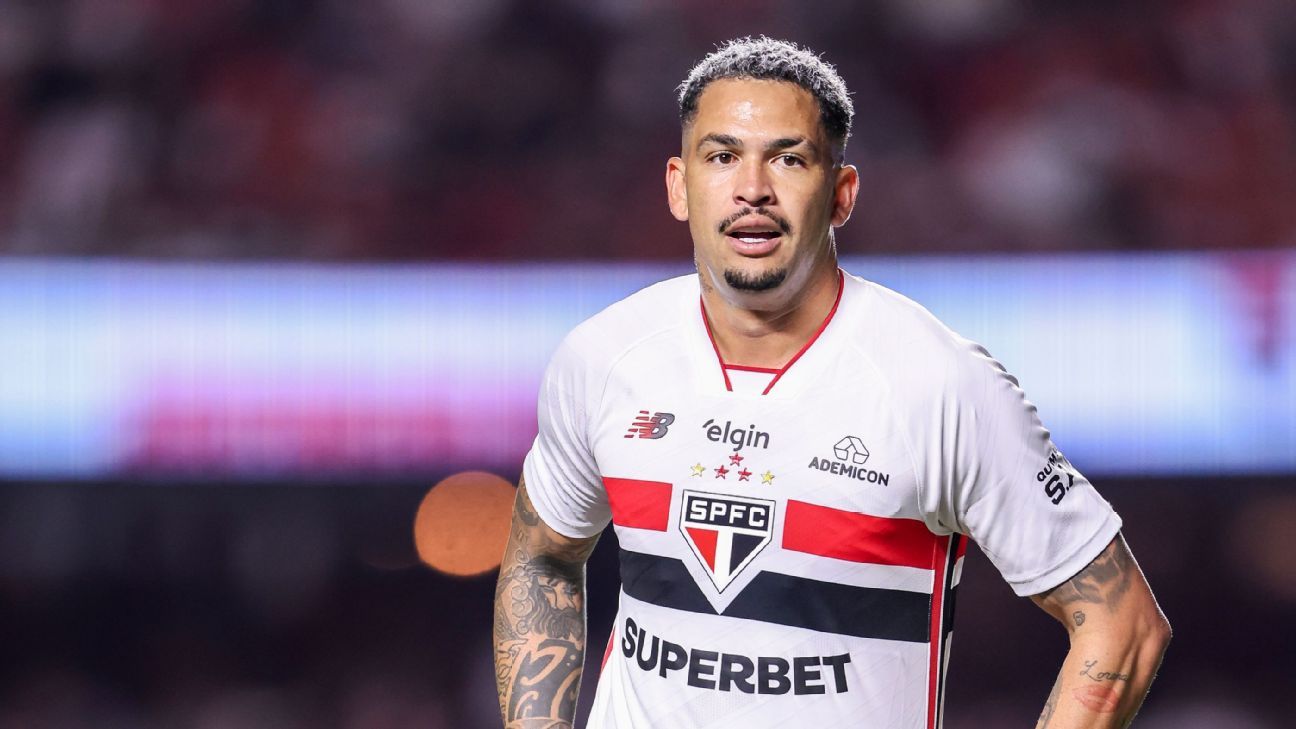 Luciano sai em defesa de Roger após vaias e cobra jogadores do São Paulo: 'Somos os maiores culpados'