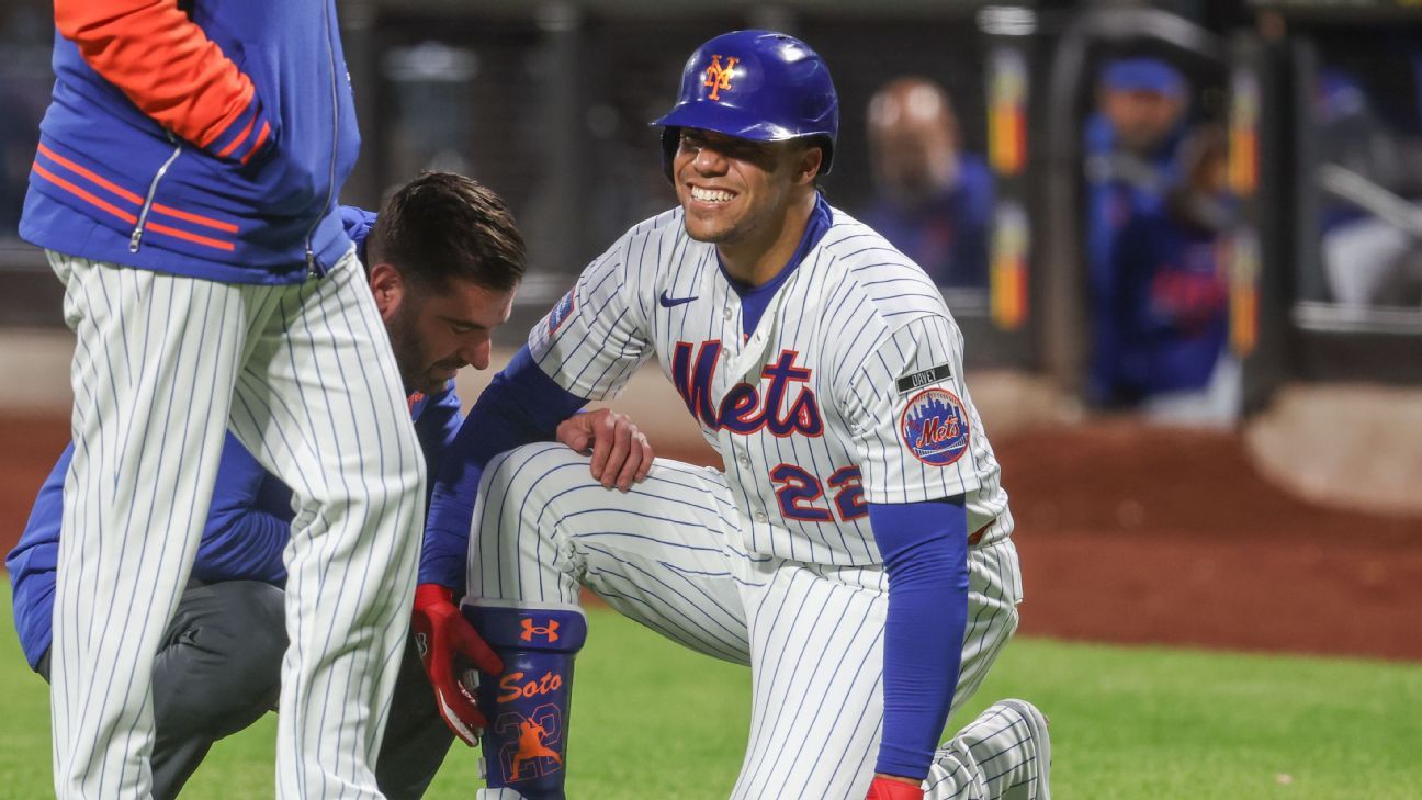 Mets watch Juan Soto depart after fouling ball off foot