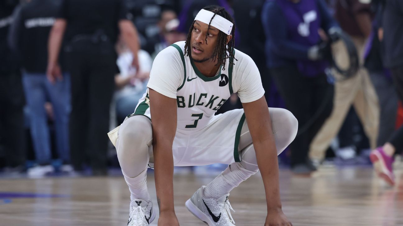 Turner: Rivers never fined anyone; Giannis always late for Bucks