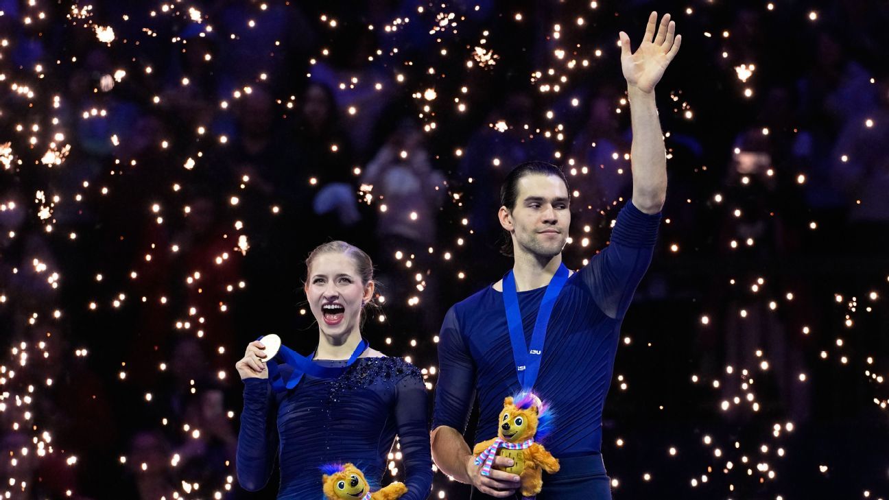 World champ skaters Hase and Volodin staying for 2030 Olympics 
