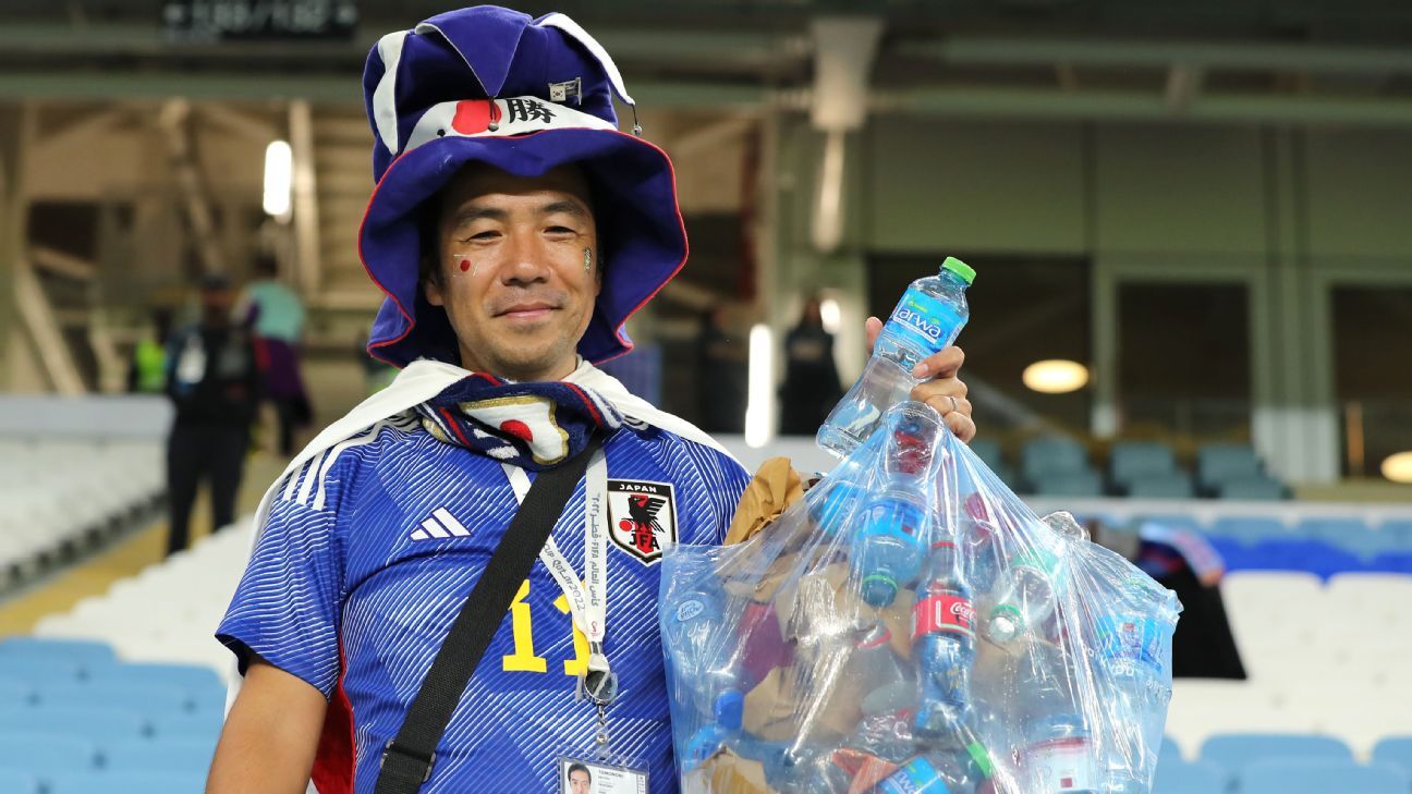 World Cup 2026: Why do Japan fans clean up the stadium?