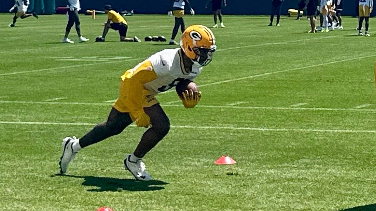 Jacobs Practices with Packers Amid Domestic Abuse Investigation