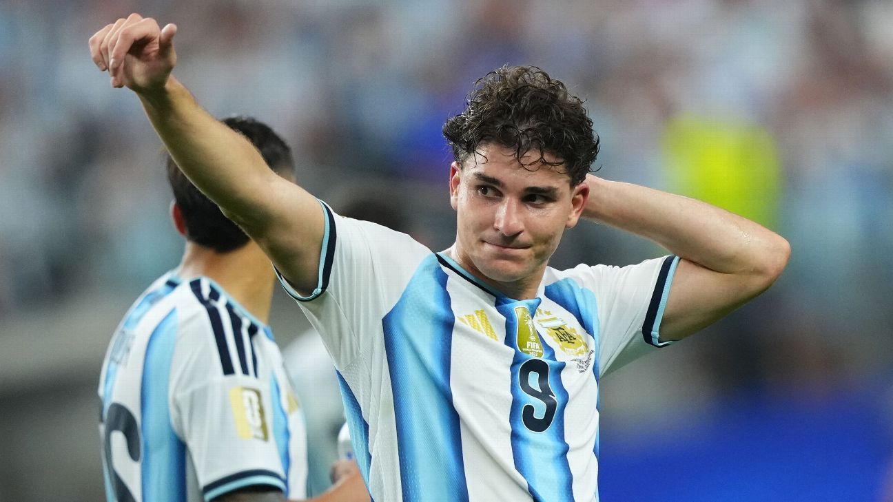 Julián Álvarez, determinante sobre su posible salida del Atlético: