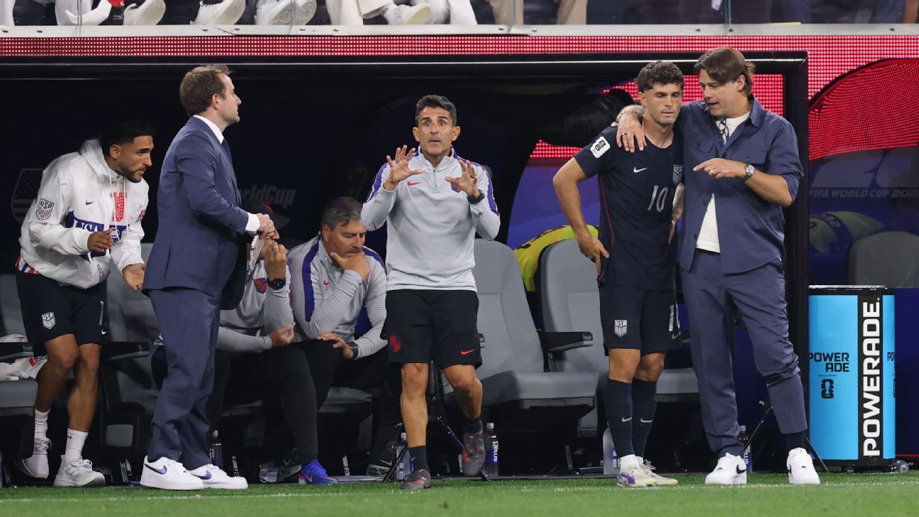 Pulisic subs on as Türkiye beats U.S. on last kick...