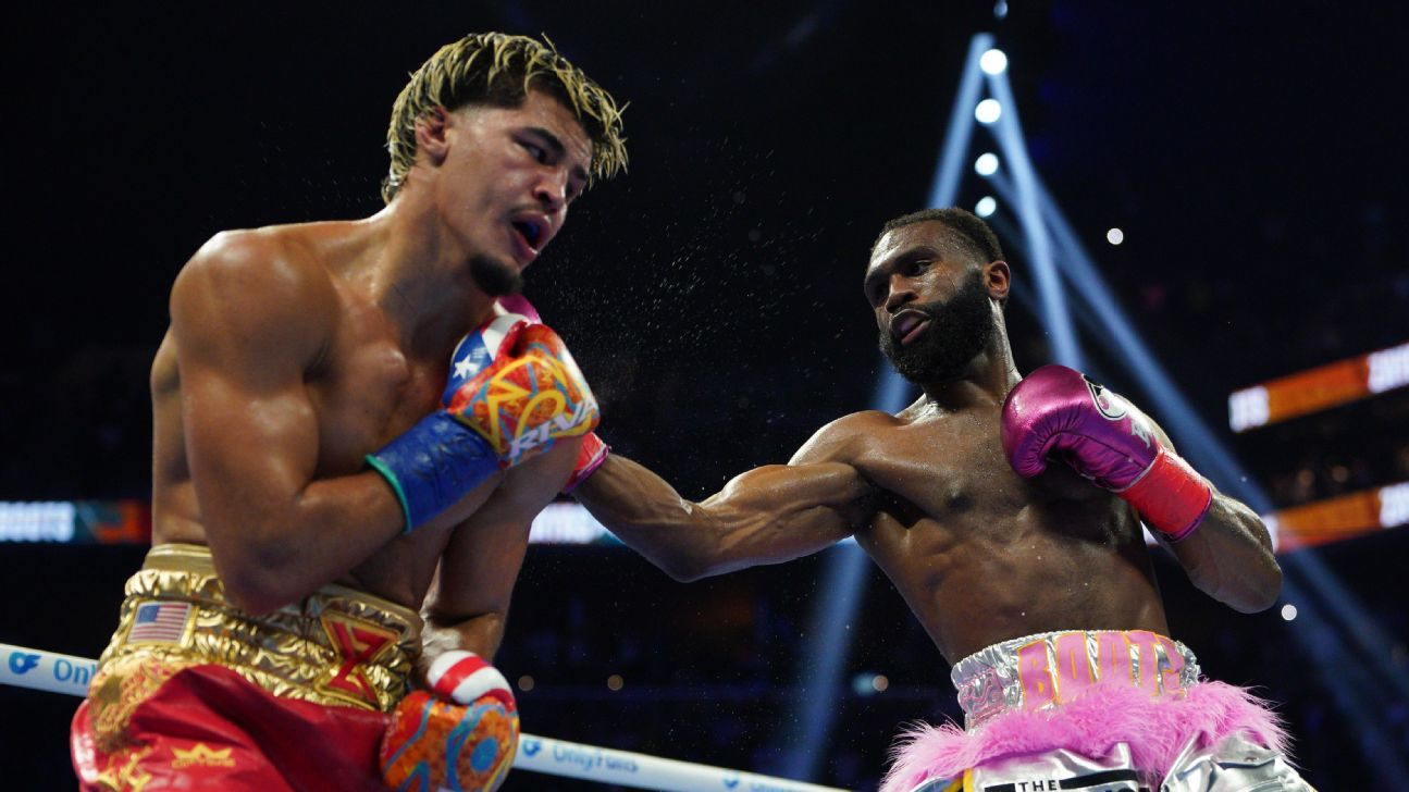 BOOTS' KOs ZAYAS, SHOCKS BOXING WORLD!