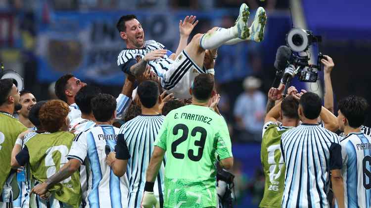 Argentina, Messi completa retorno épico com VAR d…