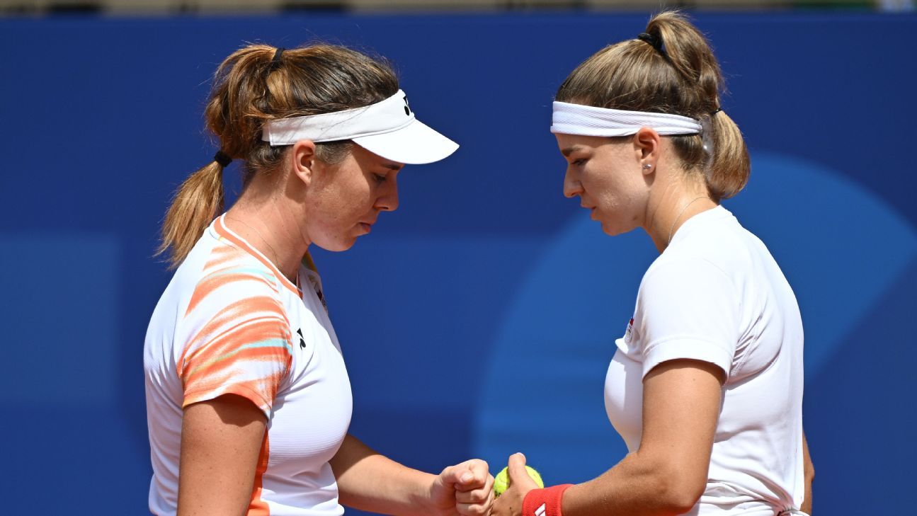 Who will win the Wimbledon women's title?