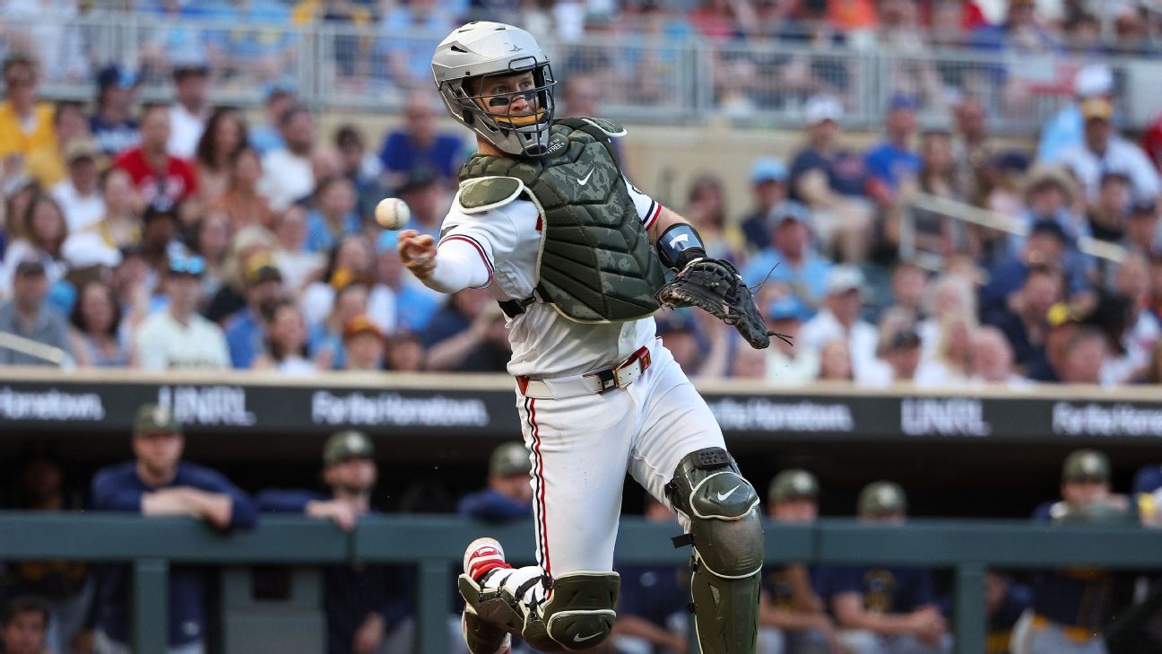 Twins reinstate C Jeffers from IL after 2-months