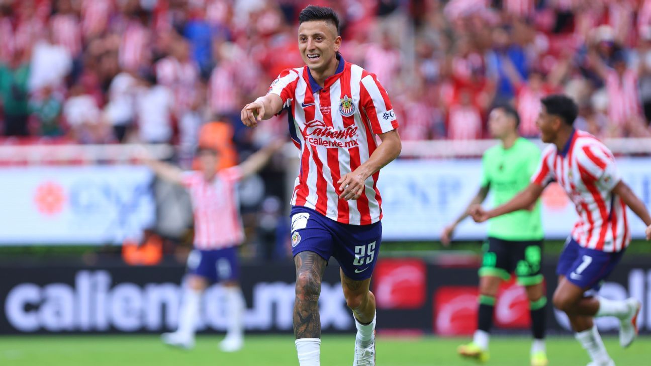 Chivas suma su primer triunfo del Apertura 2026 con gol agónico de Alvarado