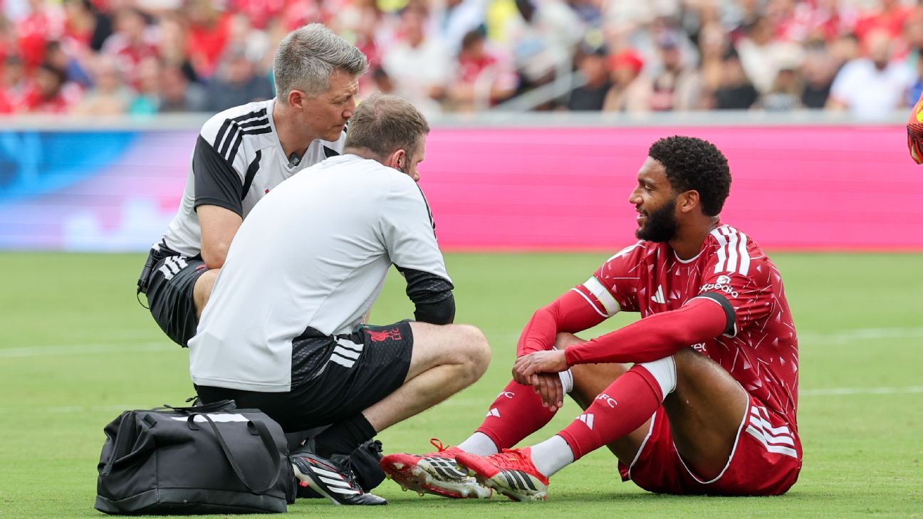 Iraola: Gomez injury is 'worst news' for Liverpool...