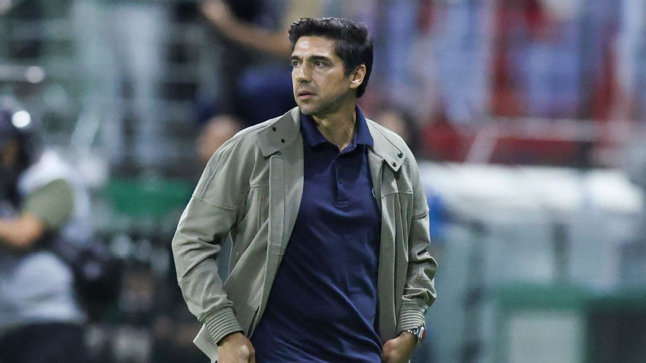 Abel chama 2025 de 'temporada desgraçada', diz o que o mantém no Palmeiras e afirma: 'É um clube que tem que ser imitado'