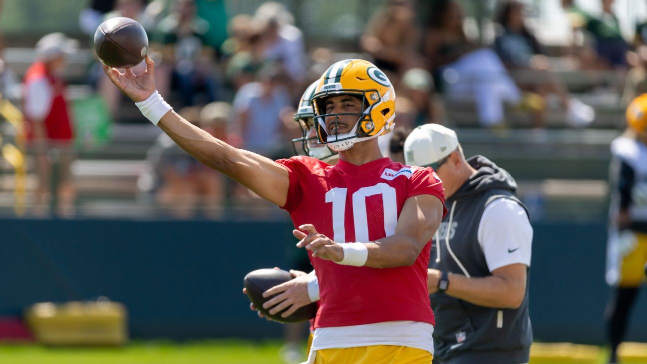 QB Love expected to play in first preseason game