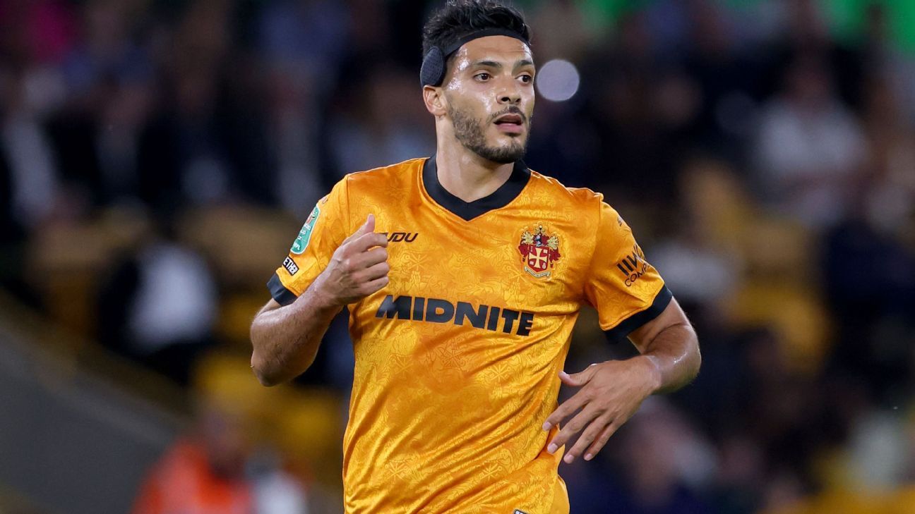 Raúl Jiménez and Edson Álvarez Learn Carabao Cup Second-Round Opponents
