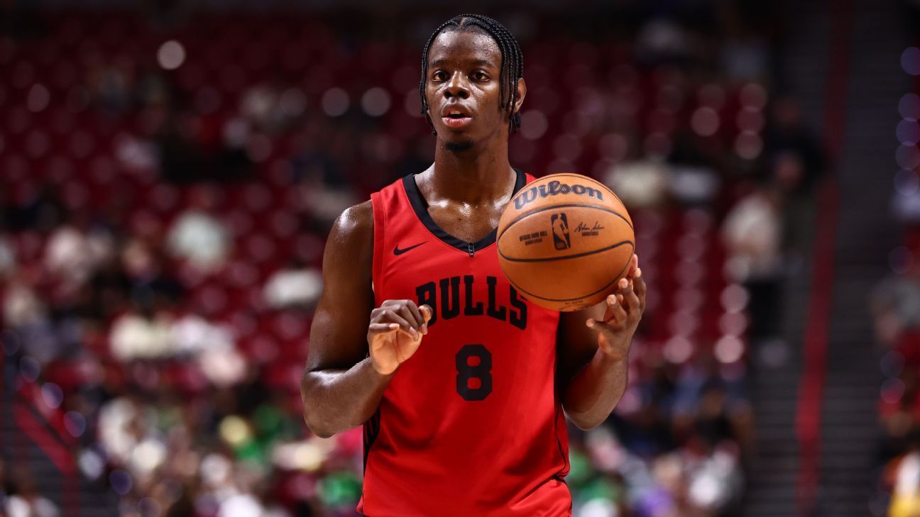 Caleb Wilson Scores 35 Points in Record-Breaking Chicago Bulls Debut