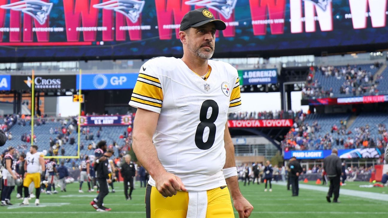 Let's overreact to NFL Week 2: Would the Steelers think about benching Rodgers?
