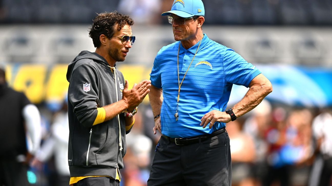 Harbaugh stands by offense with Chargers winless: Got to 'make it work'