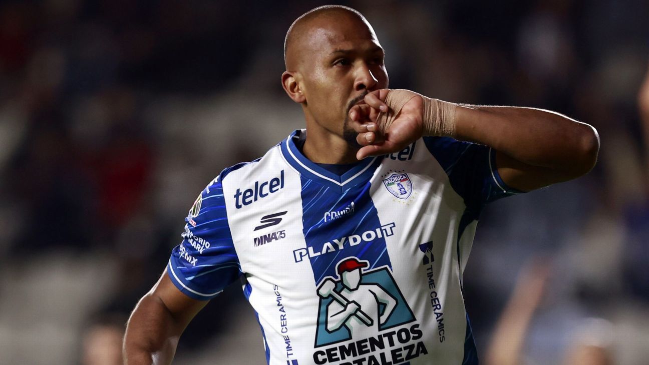 Salomón Rondón cumple 20 años de carrera y vive