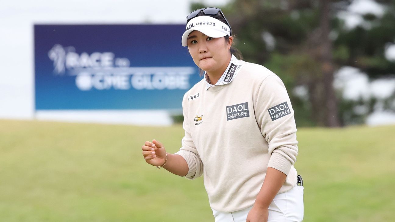 Ryu takes 2-stroke, 2nd-round lead at LPGA’s South Korea event