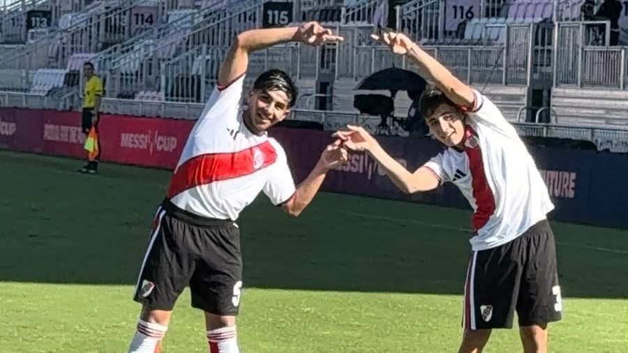 Flamengo pressiona, mas sofre virada e se despede da Messi Cup