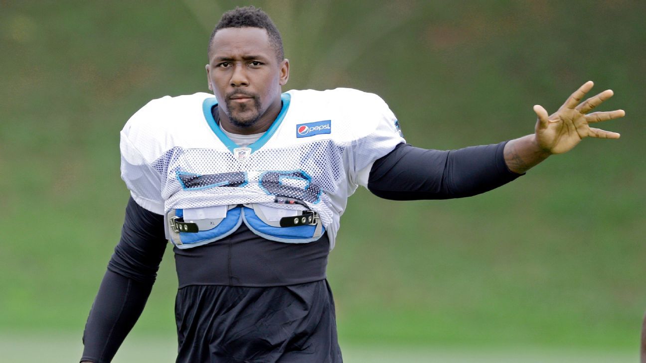 LB Thomas Davis to sign and retire 1-day deal with Carolina Panthers