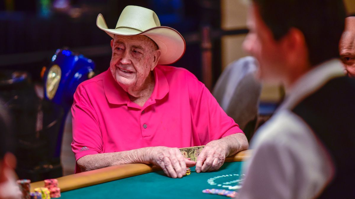 Doyle Bronson, zehnmaliger World Series of Poker-Champion, ist im Alter von 89 Jahren gestorben