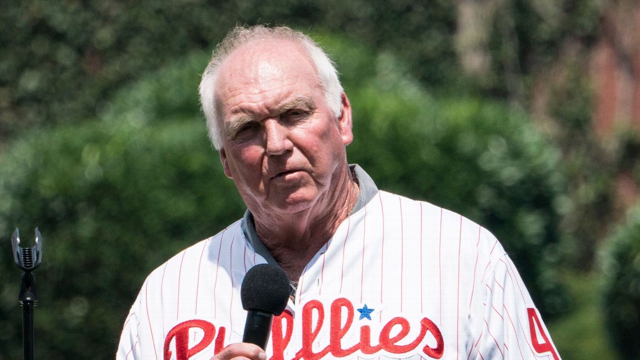 Former Phillies manager Manuel suffers stroke