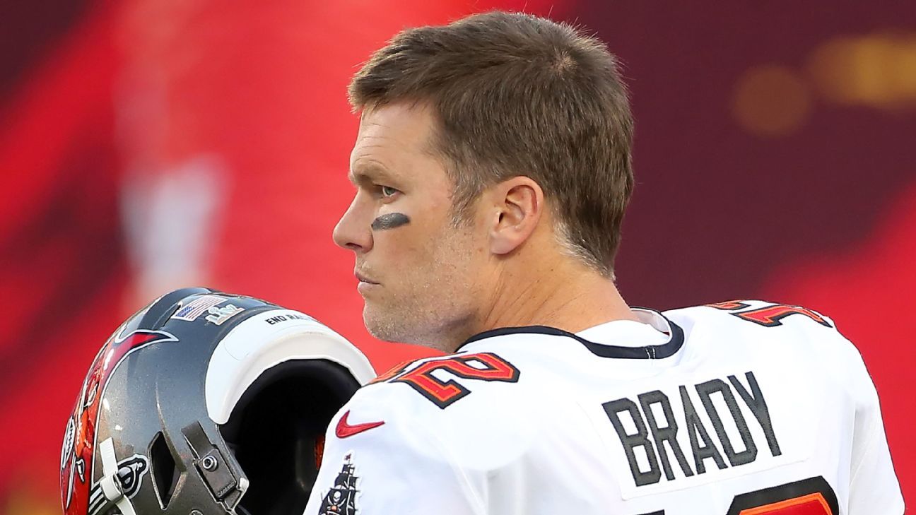 The Buccaneers star ‘euphoric’ extends Tom Brady’s contract until 2021