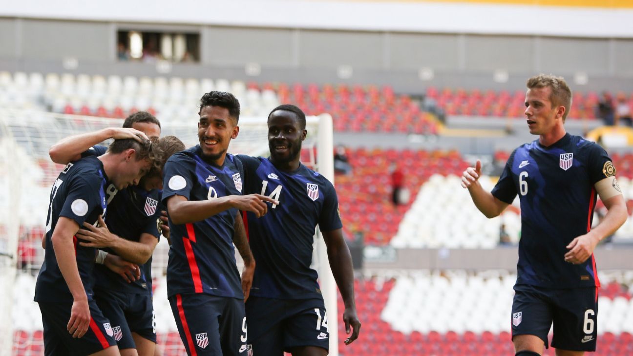 USA U-23 and Mexico vying for first place in the Olympic qualifying group