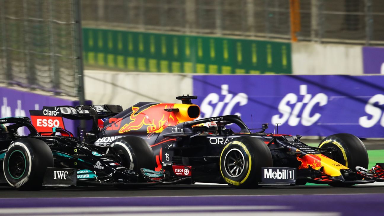 Max Verstappen dari Red Bull mengatakan F1 ‘lebih banyak tentang penalti daripada balap’