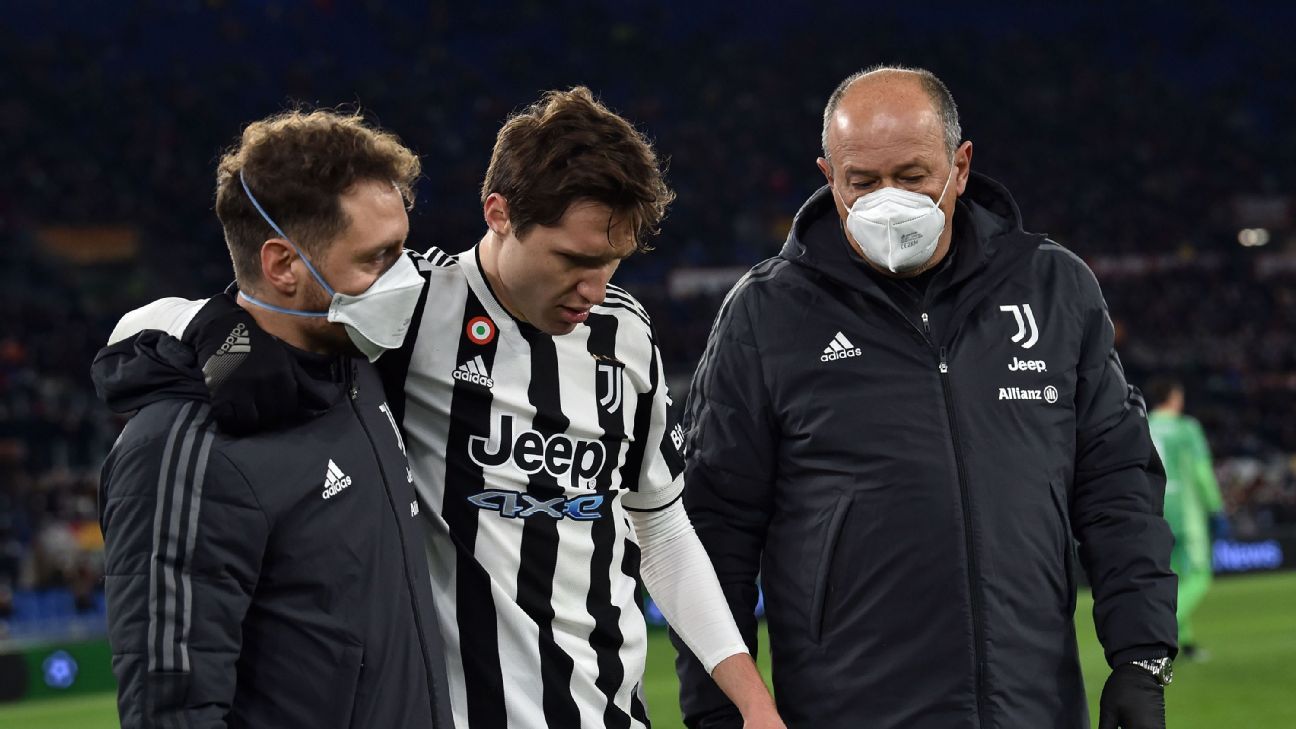 Bintang Italia dan Juventus Federico Chiesa absen di babak playoff Piala Dunia setelah cedera ACL