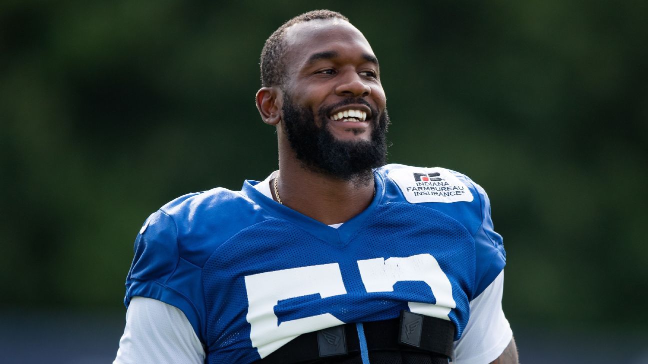 Indianapolis Colts LB Darius Leonard muốn lấy tên đệm là Shaquille