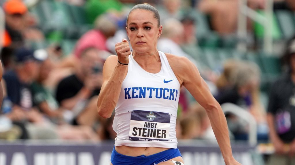 Kentucky’s Steiner sets record in NCAA 200 win