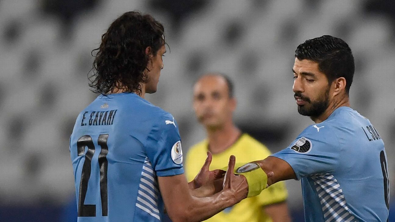 Photo of Do Suarez, Cavani work together? How about Nunez? Uruguay have big World Cup questions