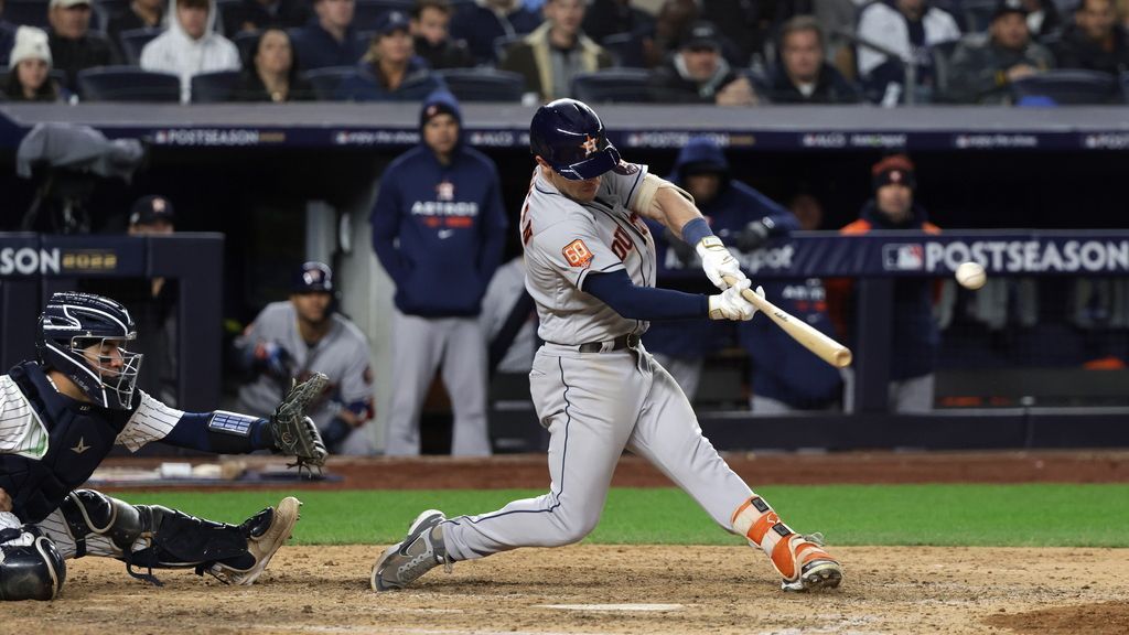 Les Astros balayent les Yankees pour atteindre la 4e Série mondiale en 6 ans