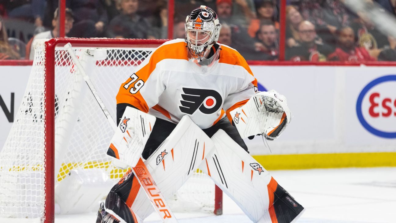 Flyers' Hart exits early with 'mid-body' injury