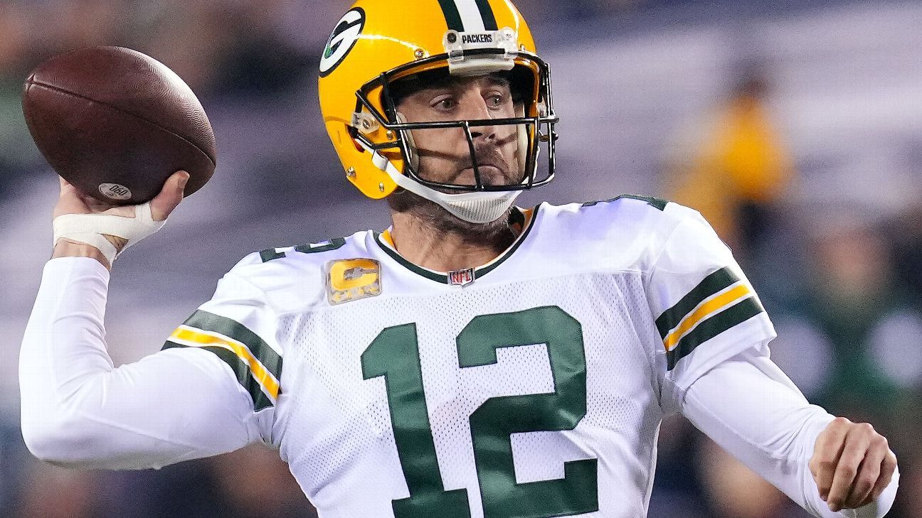<div>Packers' Rodgers (oblique) leaves in third quarter</div>